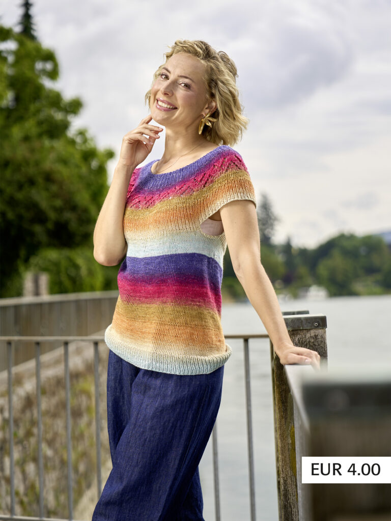 12 Strickshirt mit Rundpasse